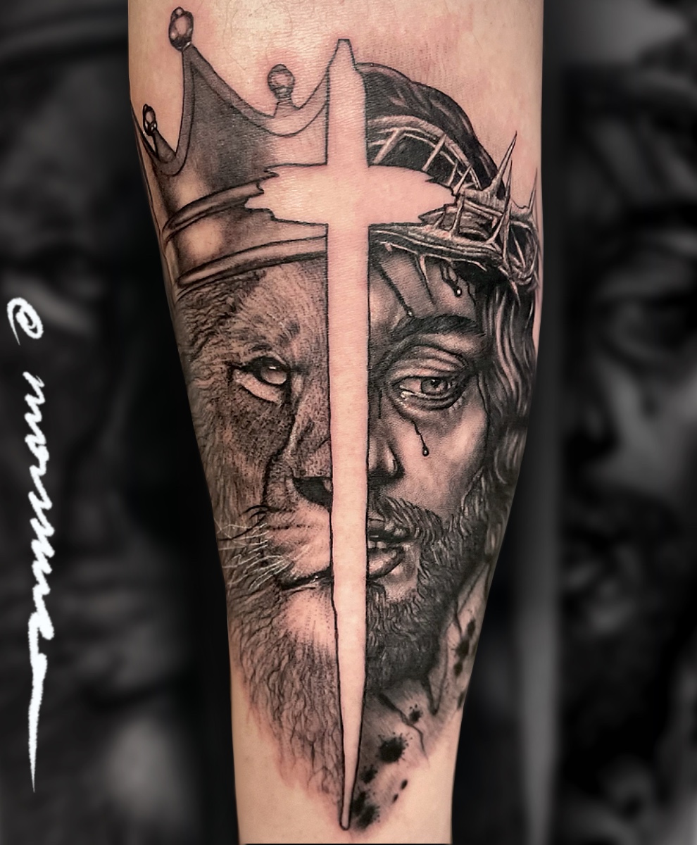 Religious tattoo by Ary Morssuza