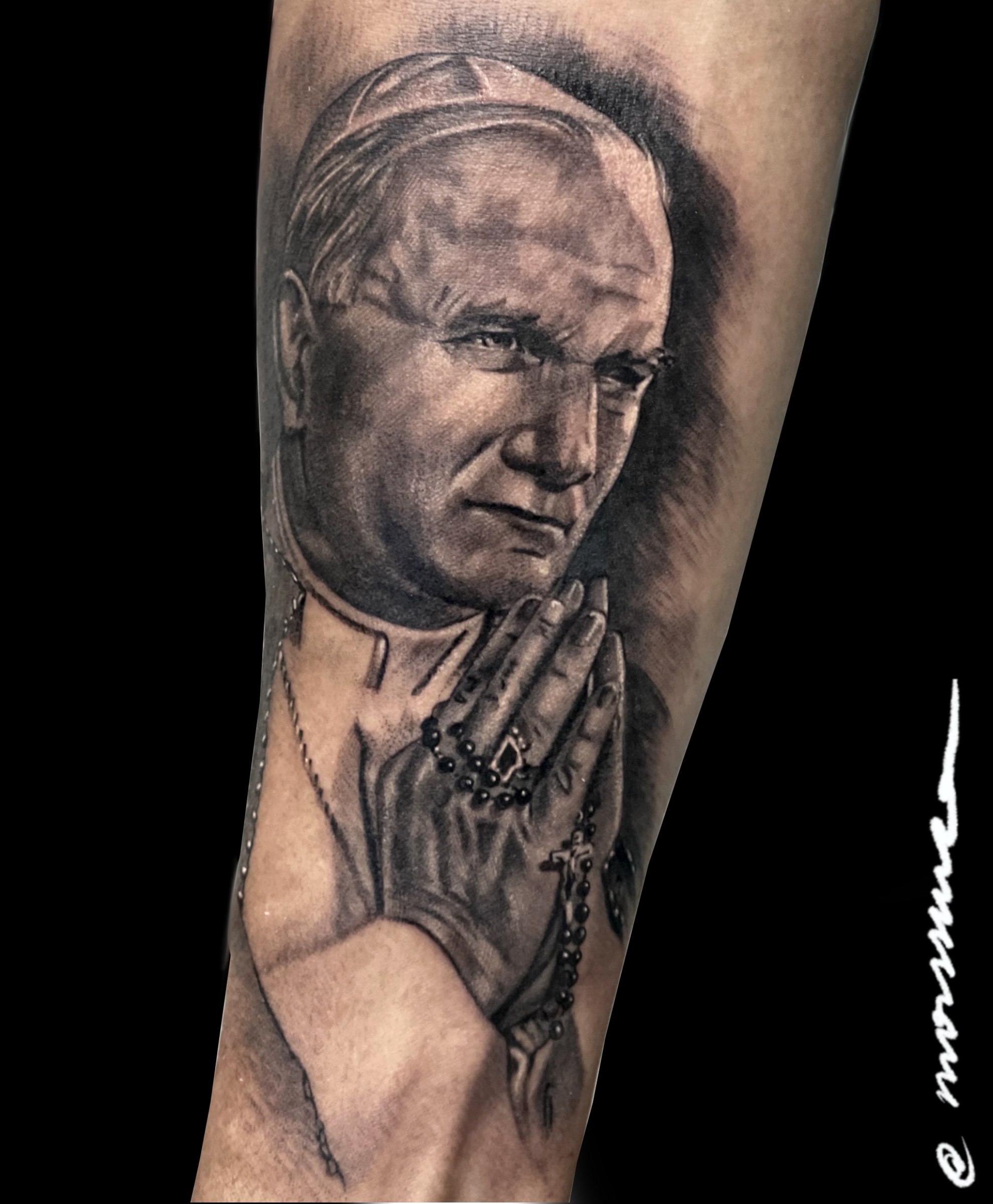 Religious tattoo by Ary Morssuza
