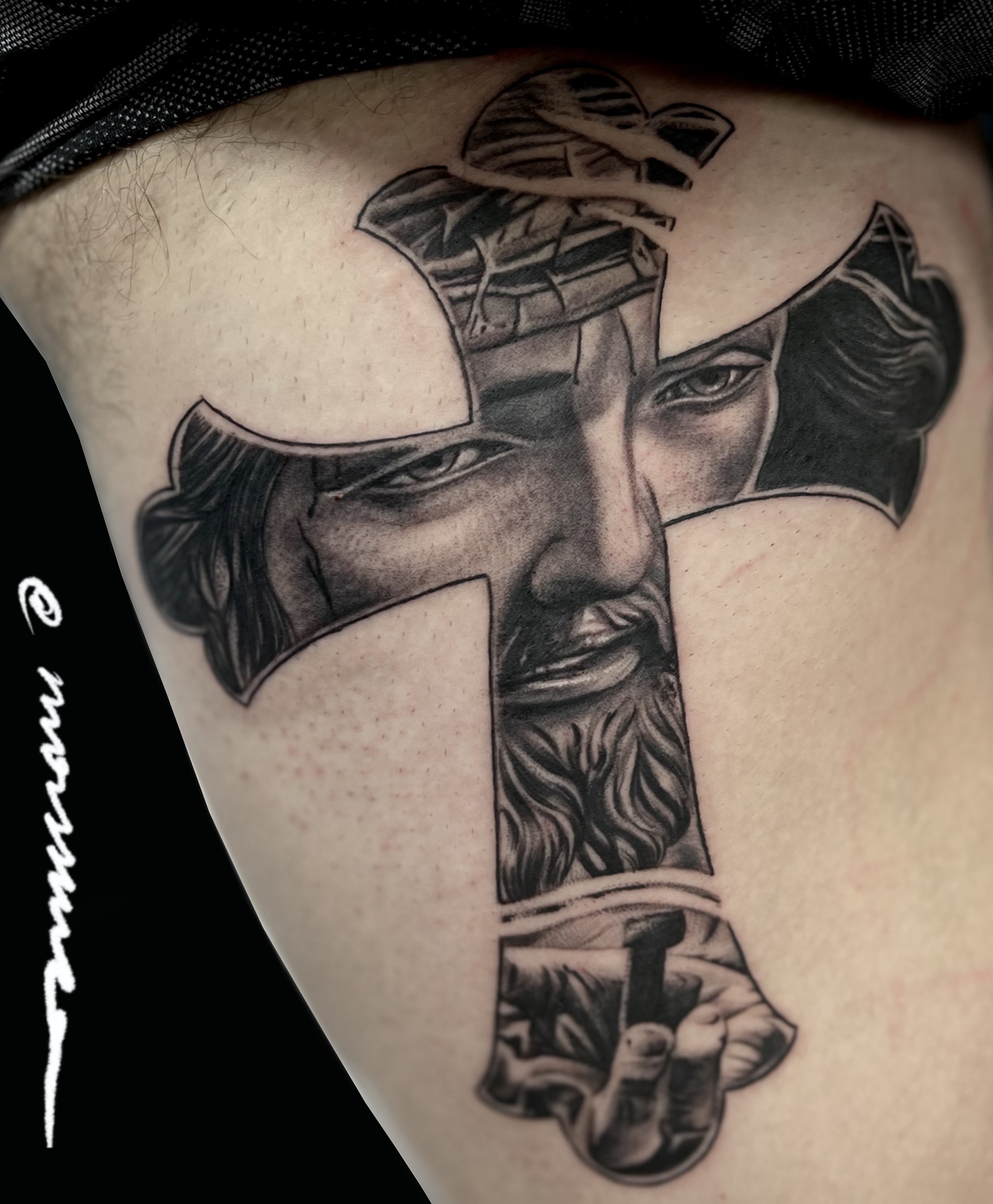 Religious tattoo by Ary Morssuza