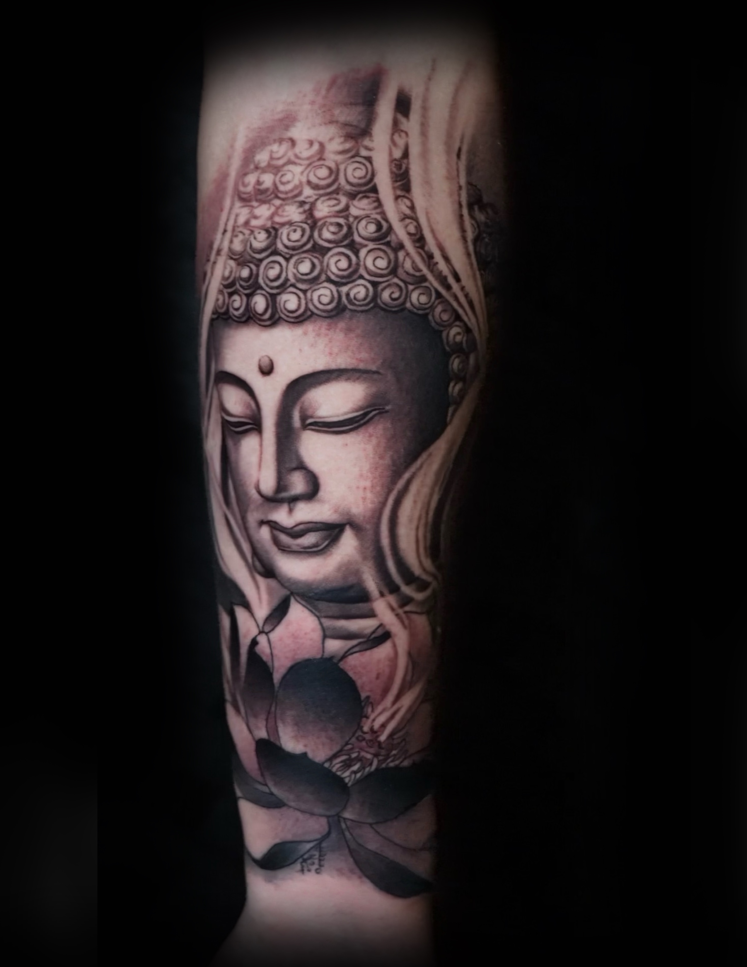 Japanese demon arm tattoo by Flávio